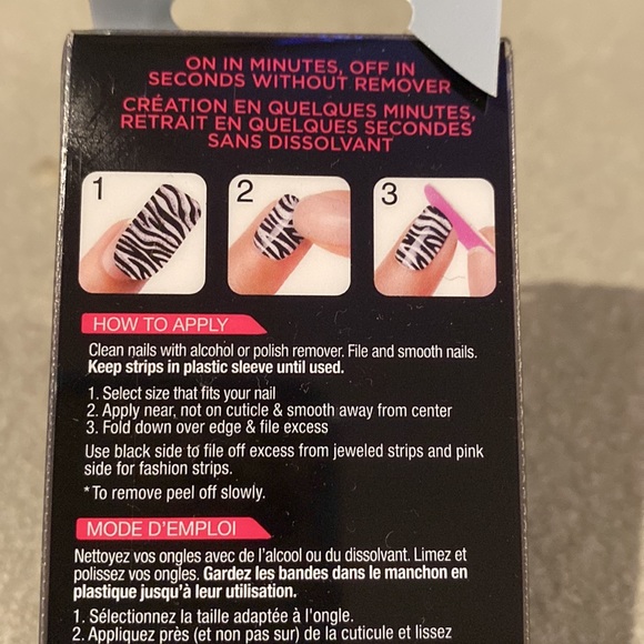 Kiss nail dress stick on nails. 28 strips. NWT - Picture 3 of 4